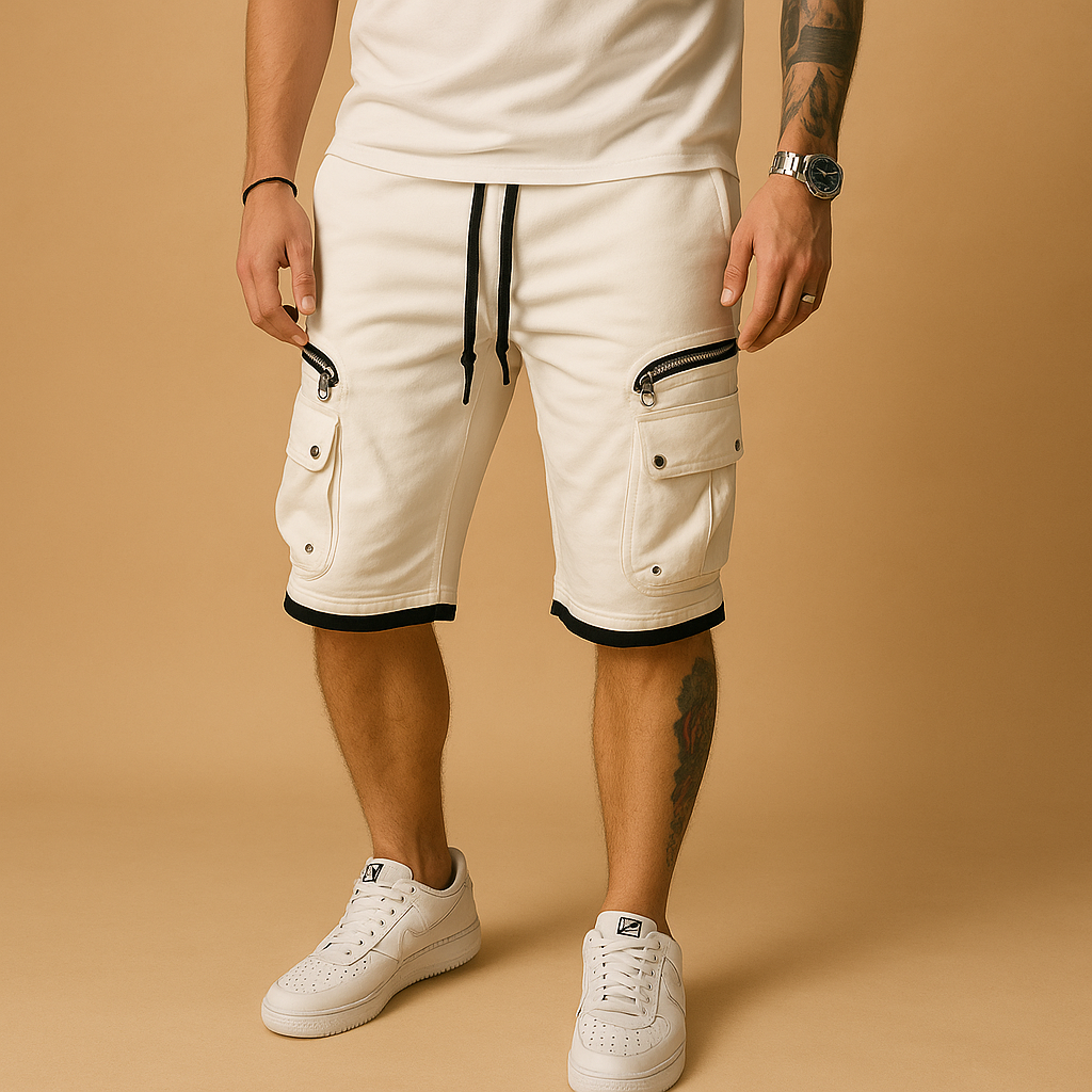 Men’s casual cargo shorts with relaxed fit, adjustable drawstring, and multiple pockets, perfect for summer wear and outdoor activities.