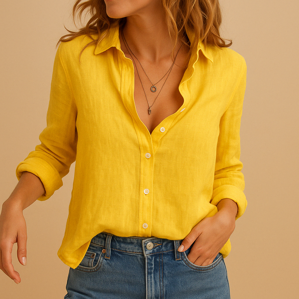 Women’s casual lightweight blouse with relaxed fit and breathable fabric, ideal for everyday wear, work, and seasonal transitions.