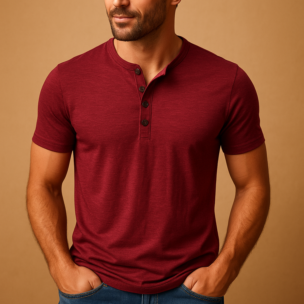 Men’s casual cotton t-shirt with regular fit, crew neck, and short sleeves, available in versatile colors for everyday wear.