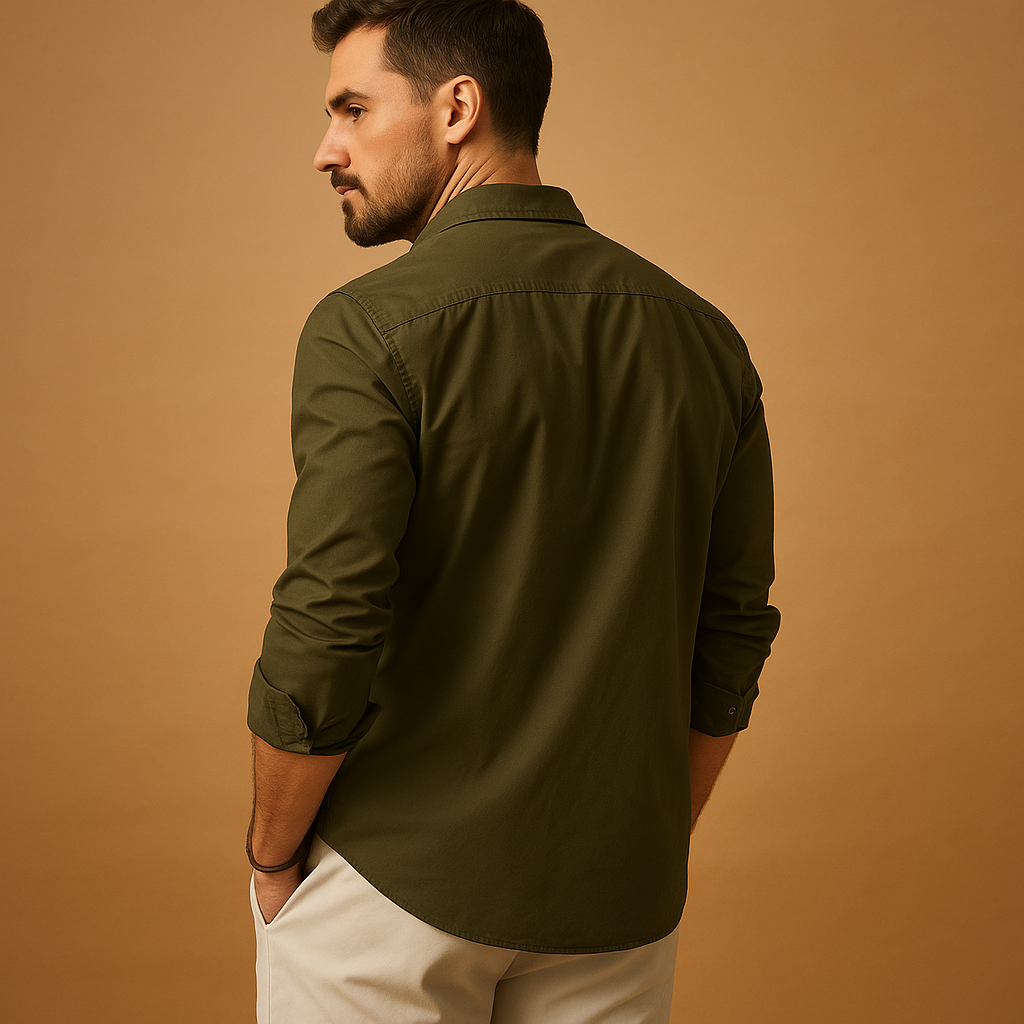Men’s classic button down shirt Ethan with revere collar and chest pocket. A versatile shirt for work, casual days, and formal occasions.