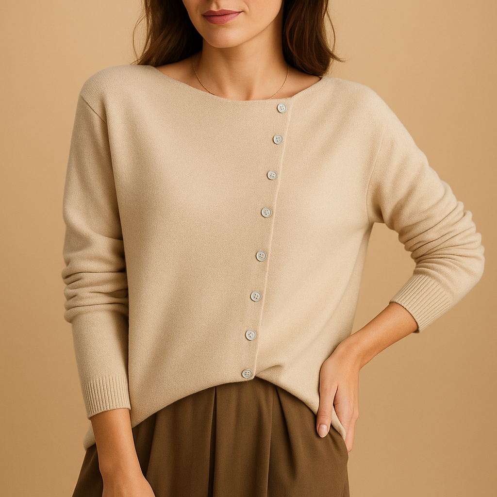 Women’s light round neck sweater with long sleeves, perfect for casual or polished outfits year-round.