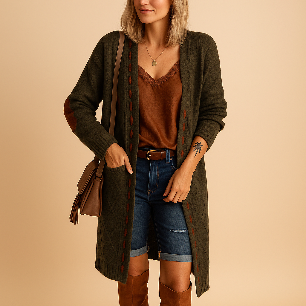 Women’s lightweight knitted cardigan with hood in neutral tones, designed with long sleeves and breathable fabric for casual or semi-formal outfits.