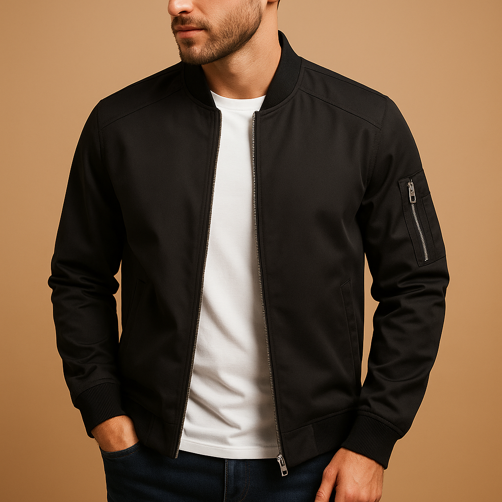 Men’s lightweight summer jacket with water-repellent finish and timeless silhouette, ideal for casual or formal outfits in transitional seasons.